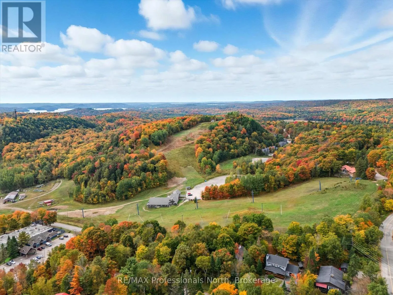1755 SKYLINE DRIVE