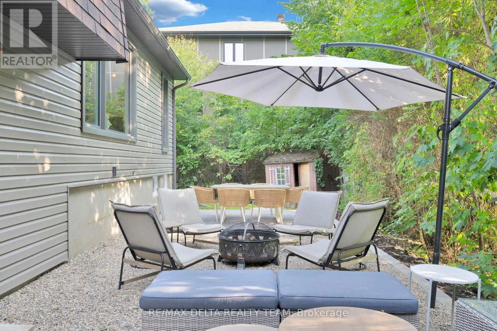 2556 GRAVELLE CRESCENT