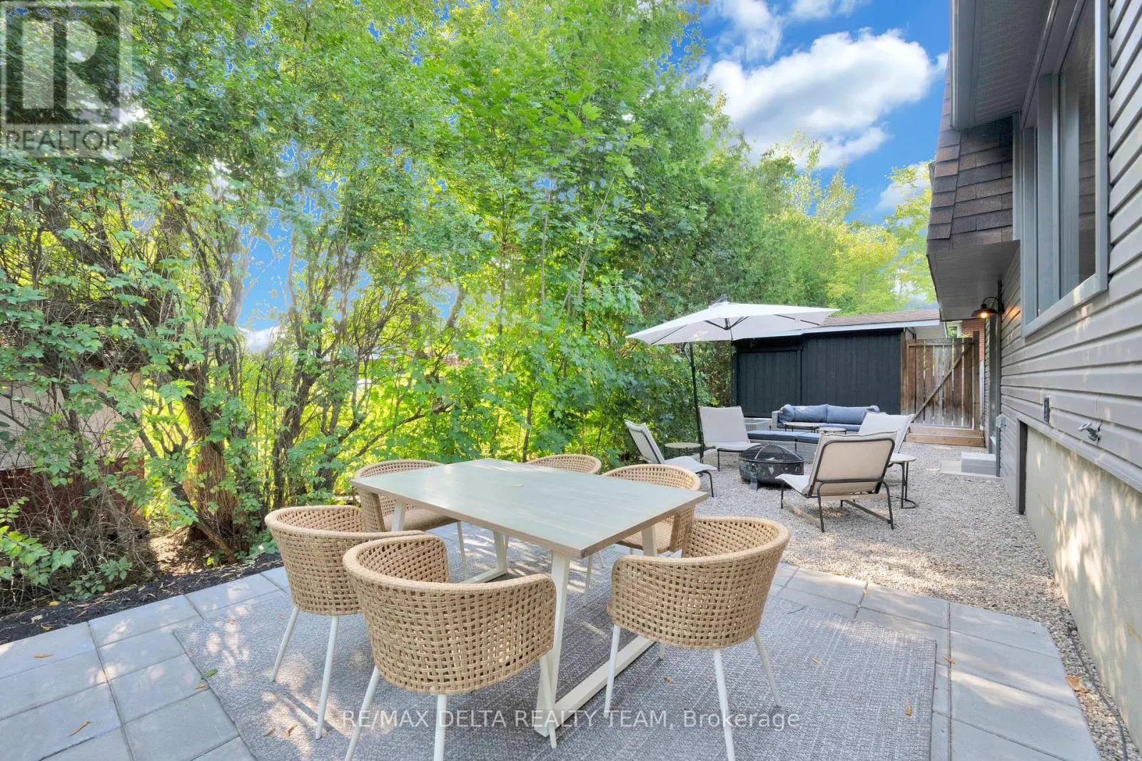 2556 GRAVELLE CRESCENT