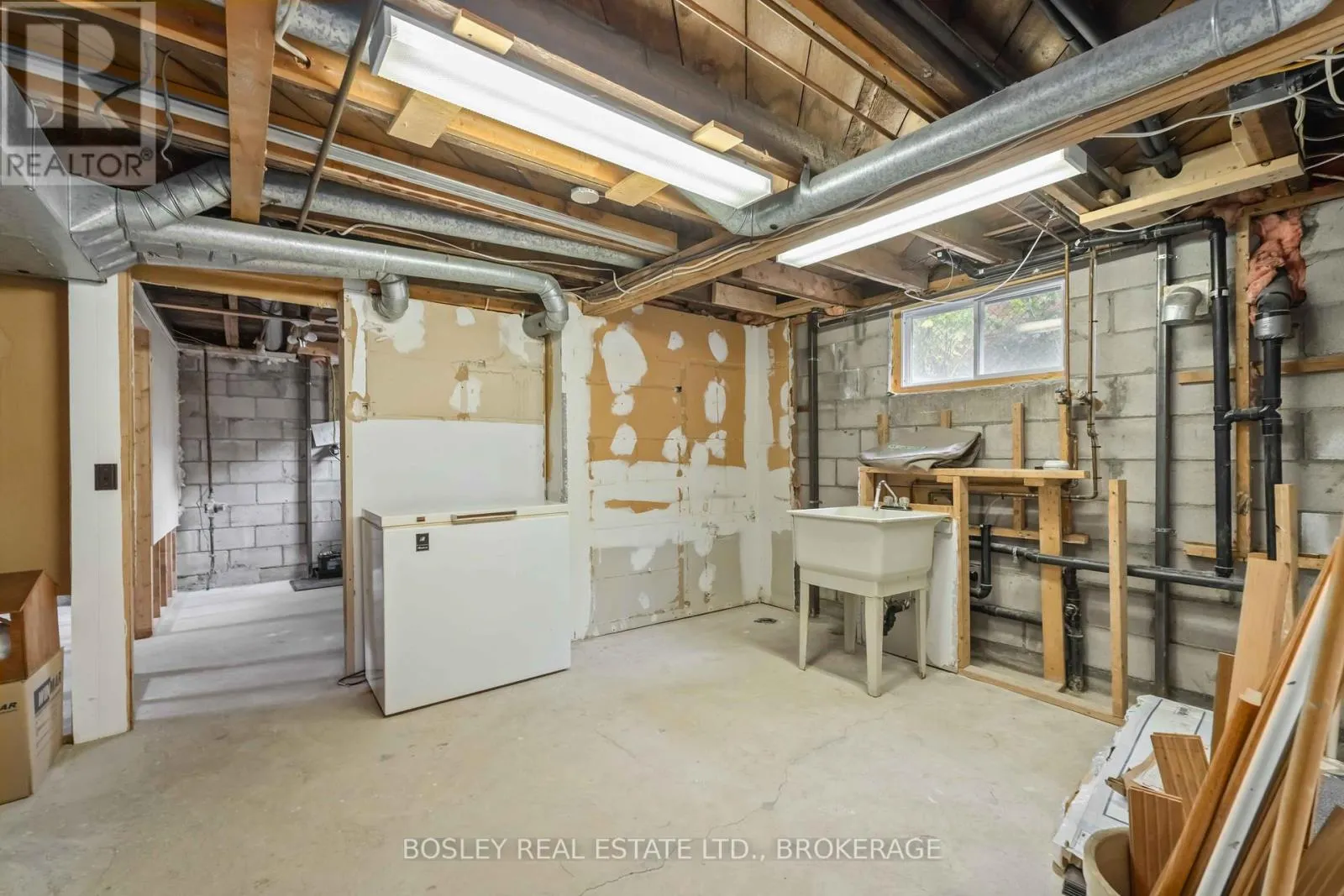 79 RICHMOND STREET W