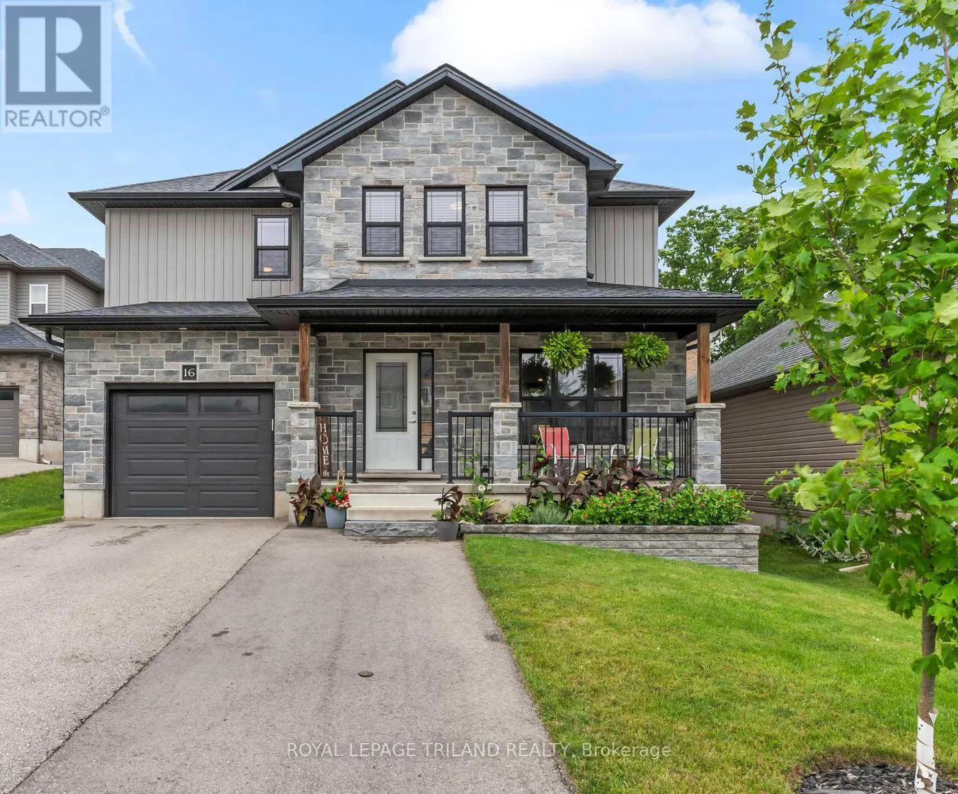 16 KENDELL LANE