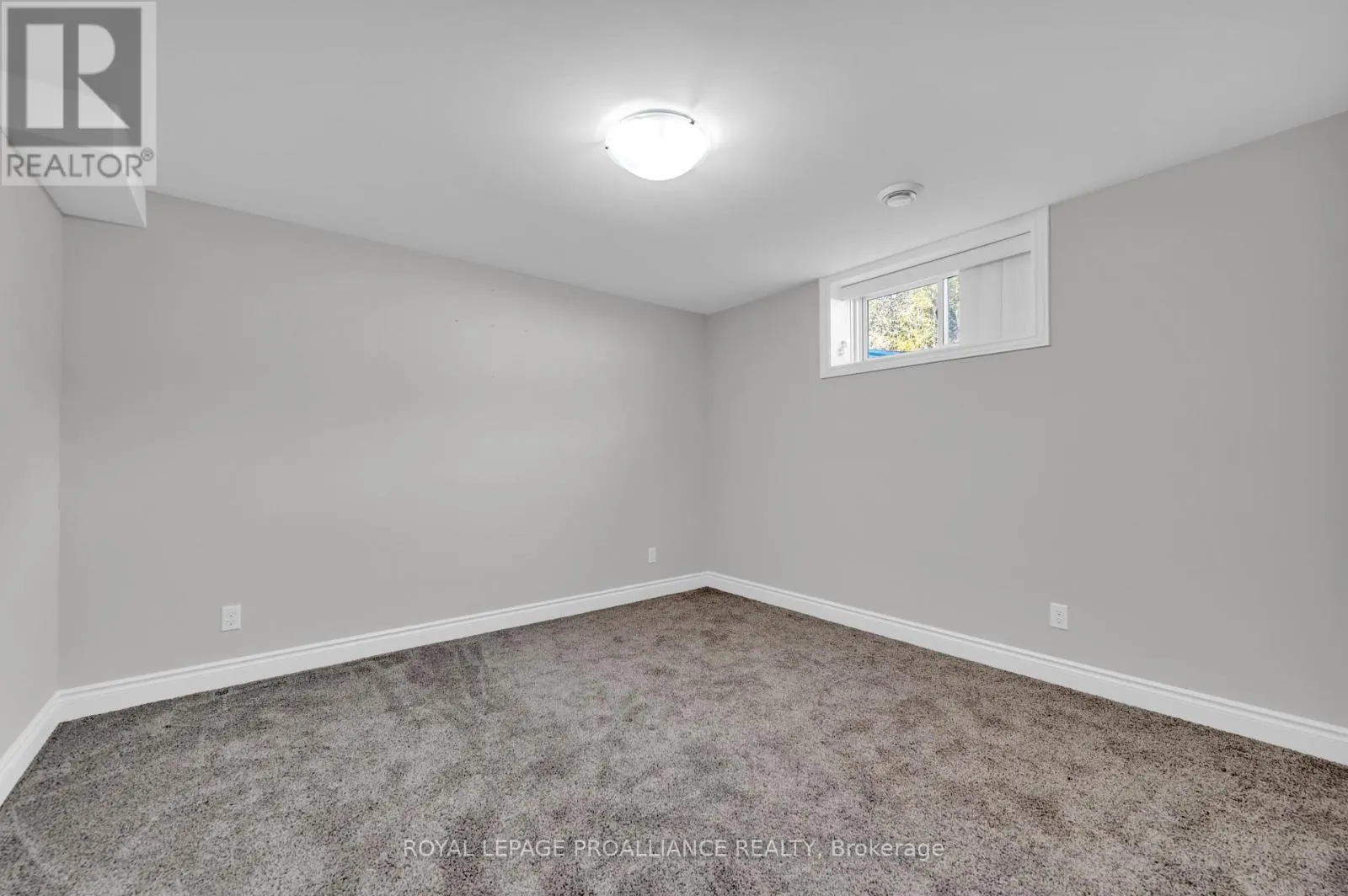 16 LEHTINEN CRESCENT