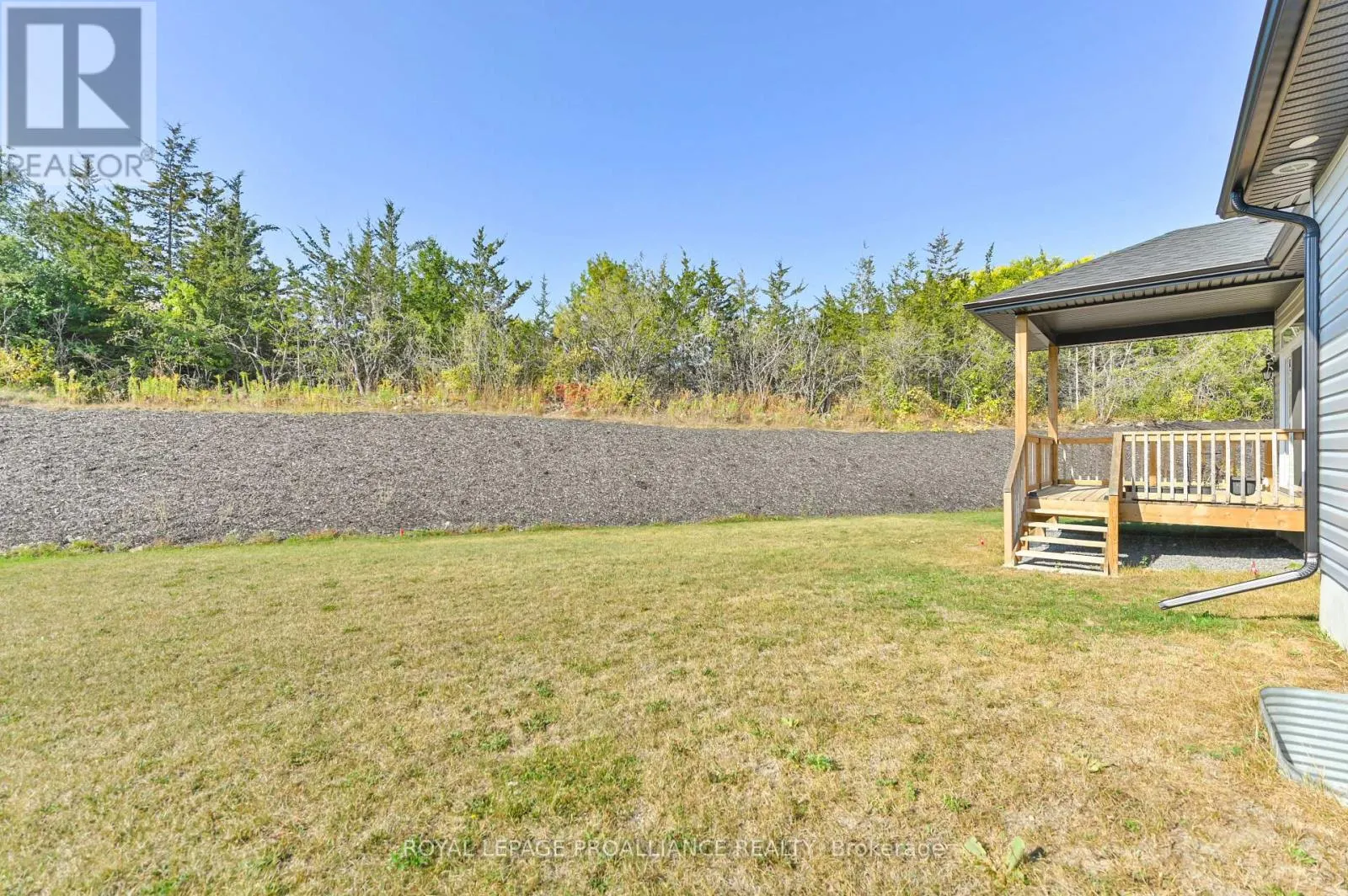 16 LEHTINEN CRESCENT