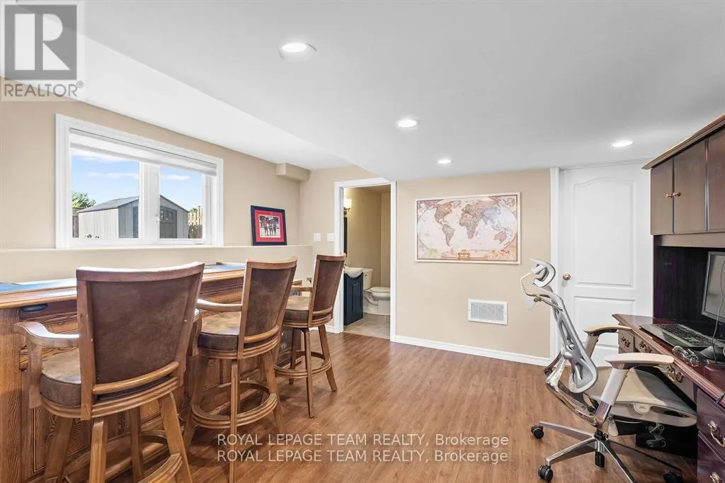 221 SANTIAGO STREET
