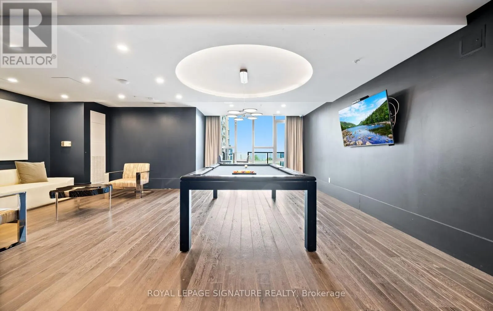 629 - 16 CONCORD PLACE