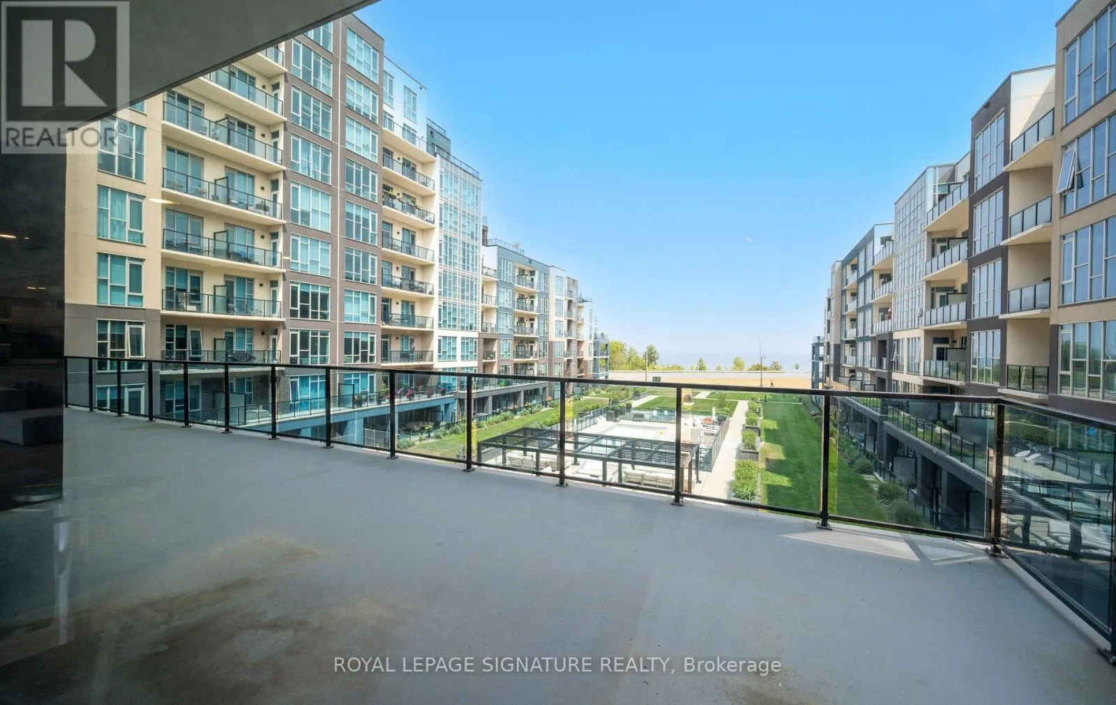 629 - 16 CONCORD PLACE