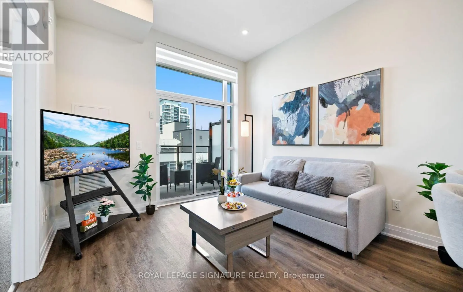 629 - 16 CONCORD PLACE