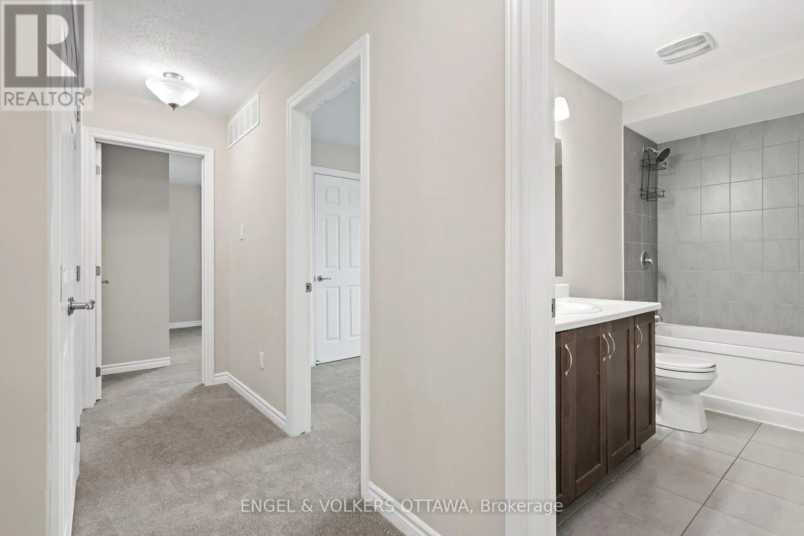 2248 WATERCOLOURS WAY