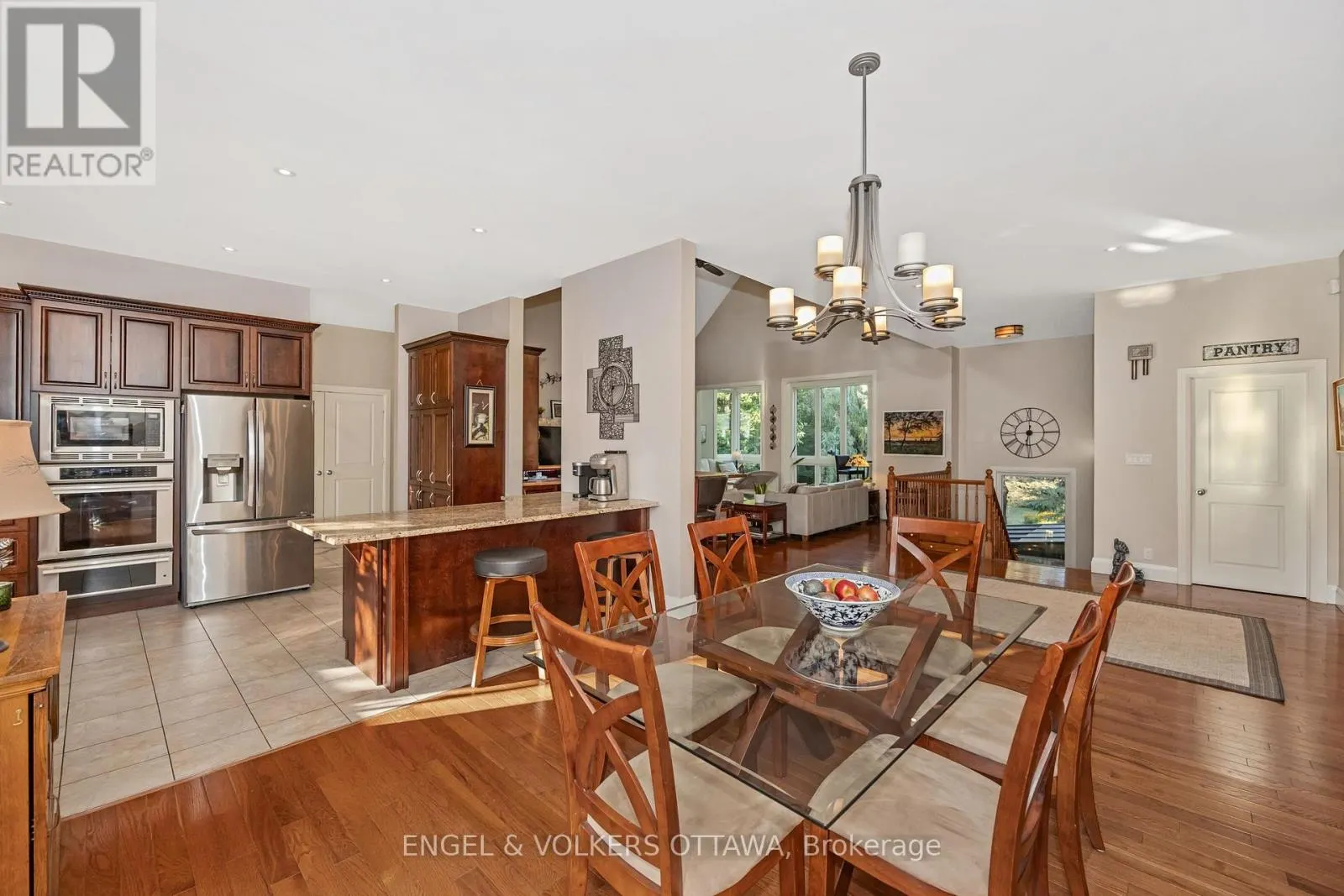 1836 WHITEMARSH CRESCENT