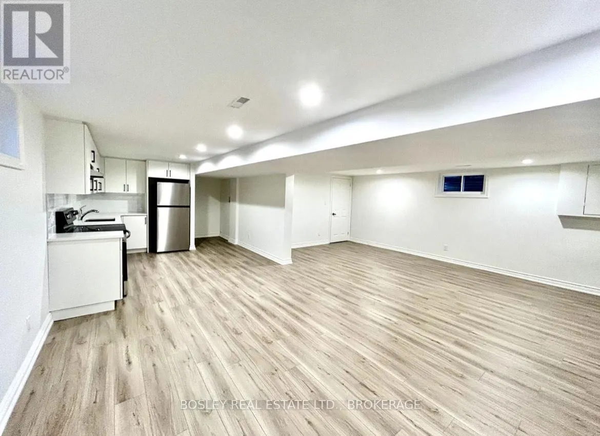 BASEMENT - 30 THE PROMENADE, #Basement