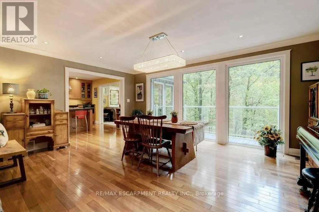 59 PARK ROAD S