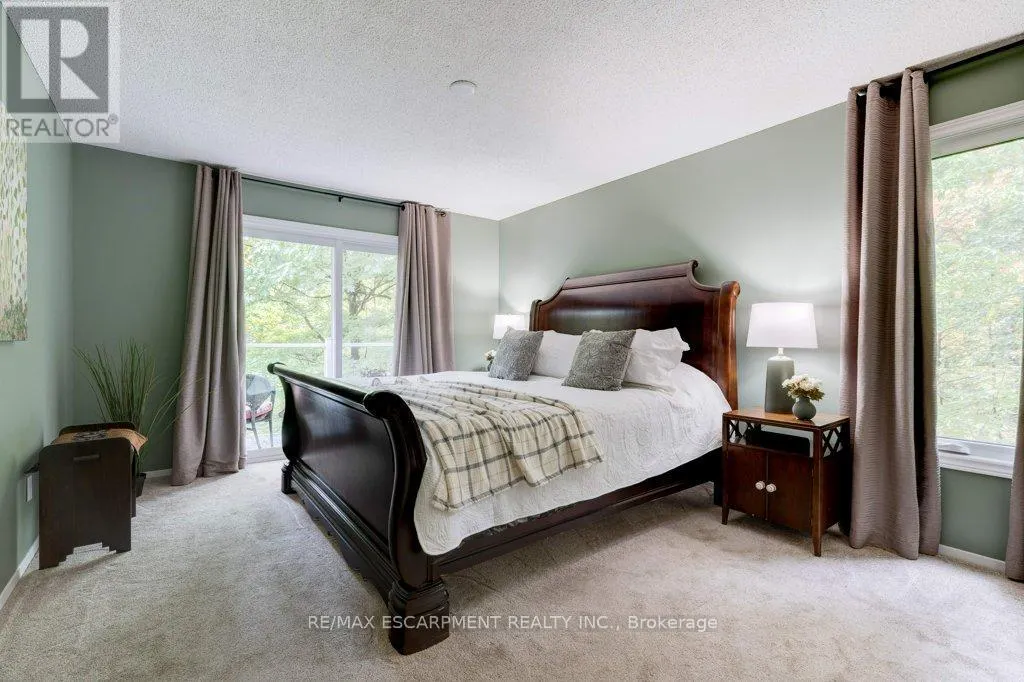 59 PARK ROAD S
