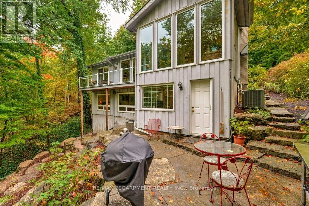 59 PARK ROAD S