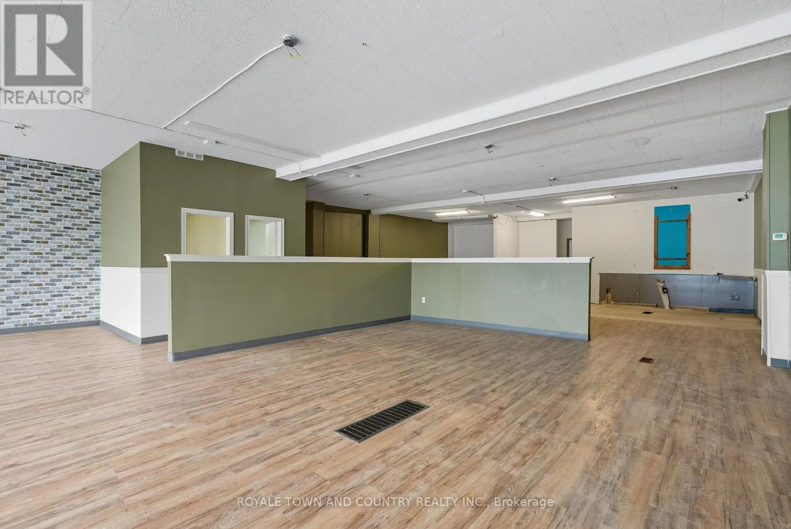 15-17 WILLIAM STREET S