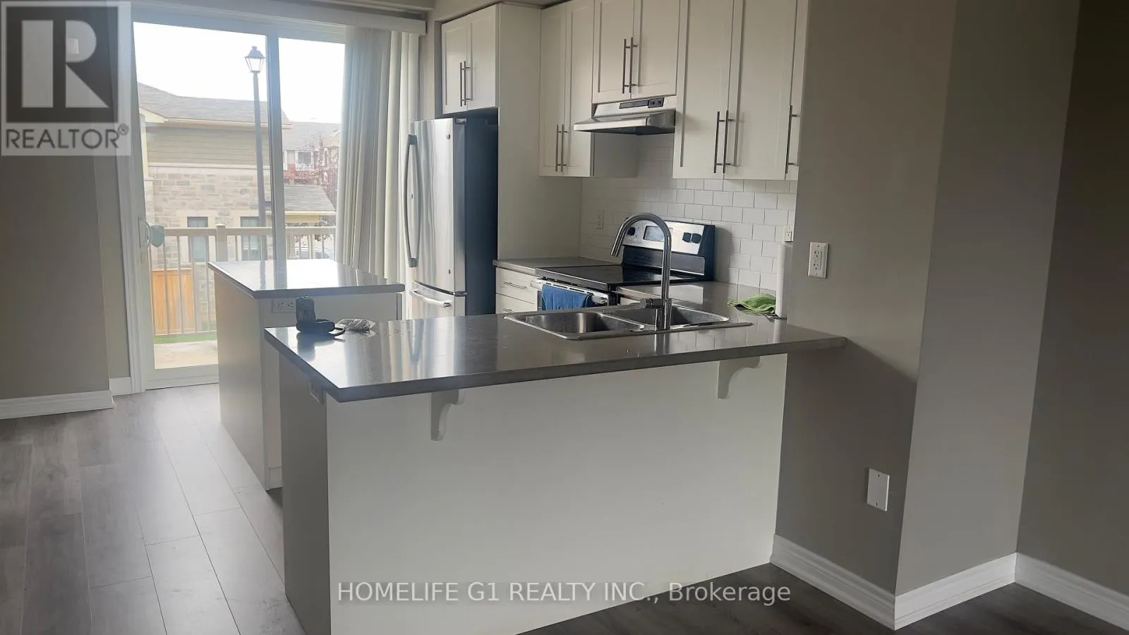 2 - 1890 RYMAL ROAD E