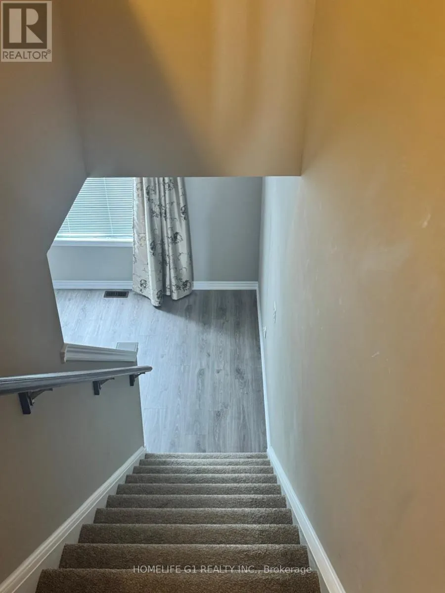 2 - 1890 RYMAL ROAD E