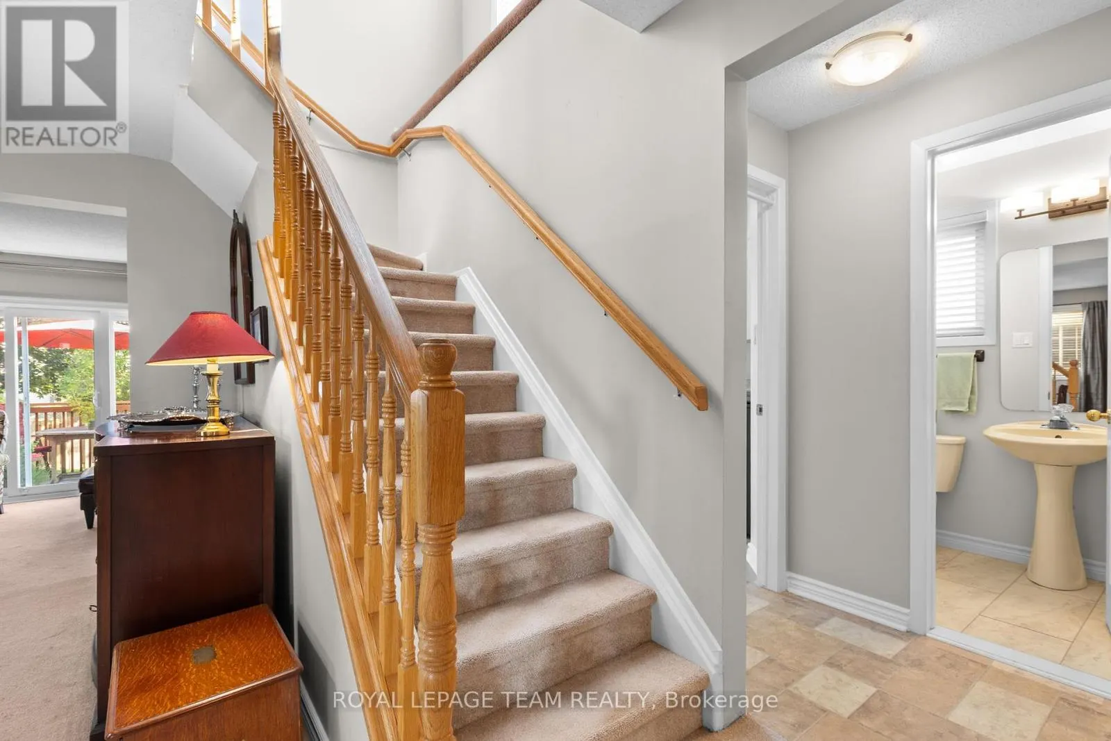 24 HYANNIS AVENUE