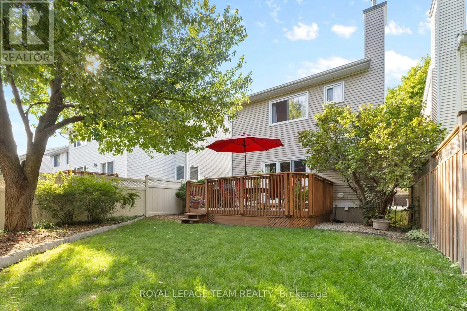 24 HYANNIS AVENUE
