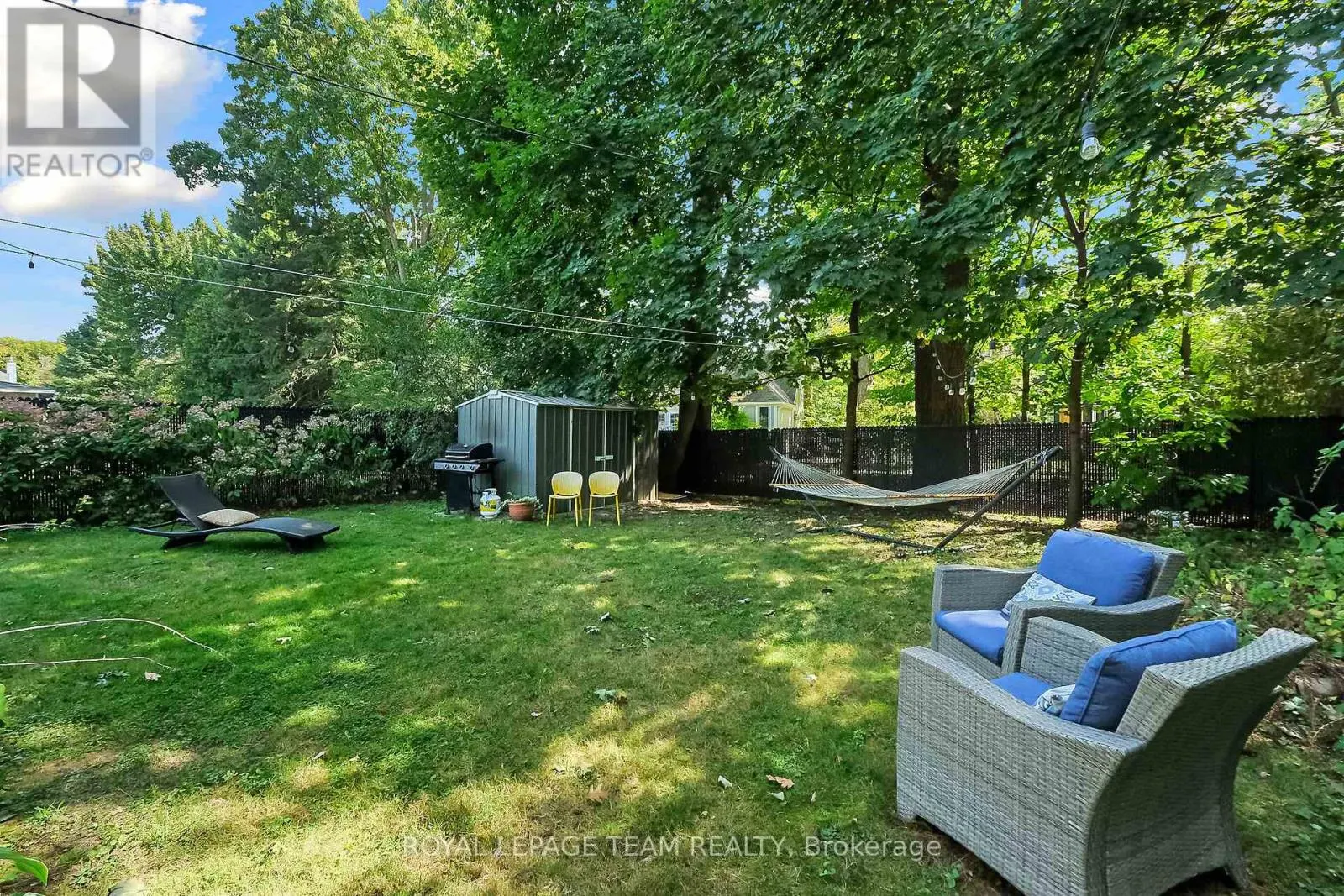 16 SANDRIDGE ROAD