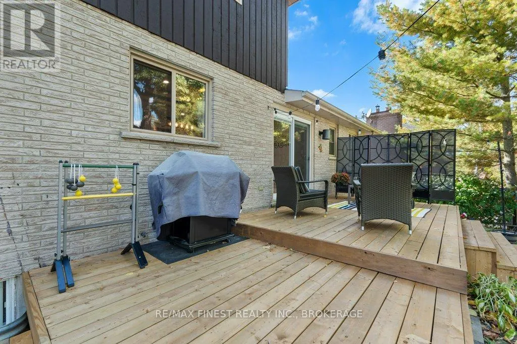 550 RANKIN CRESCENT