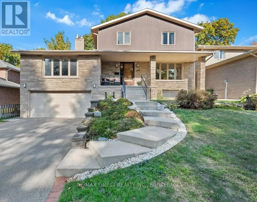 550 RANKIN CRESCENT