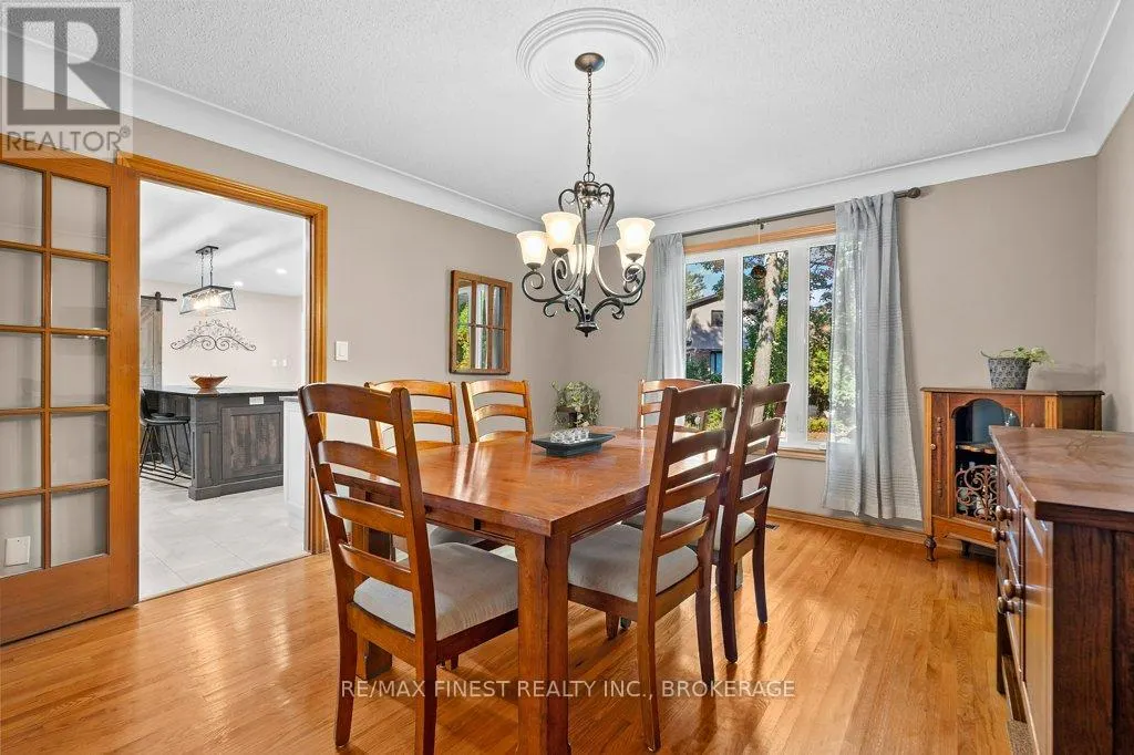 550 RANKIN CRESCENT