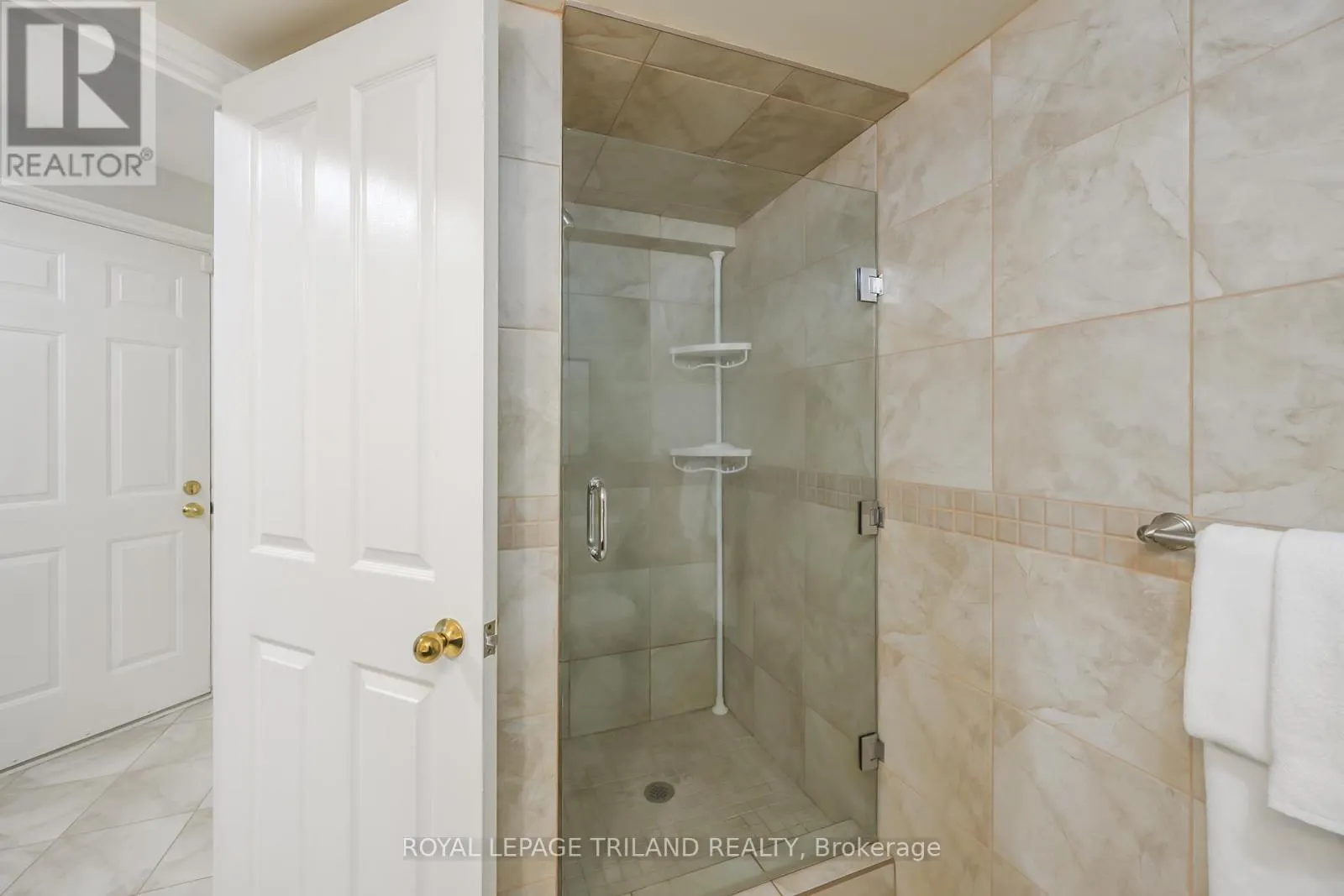 12 - 1399 COMMISSIONERS ROAD W, #12
