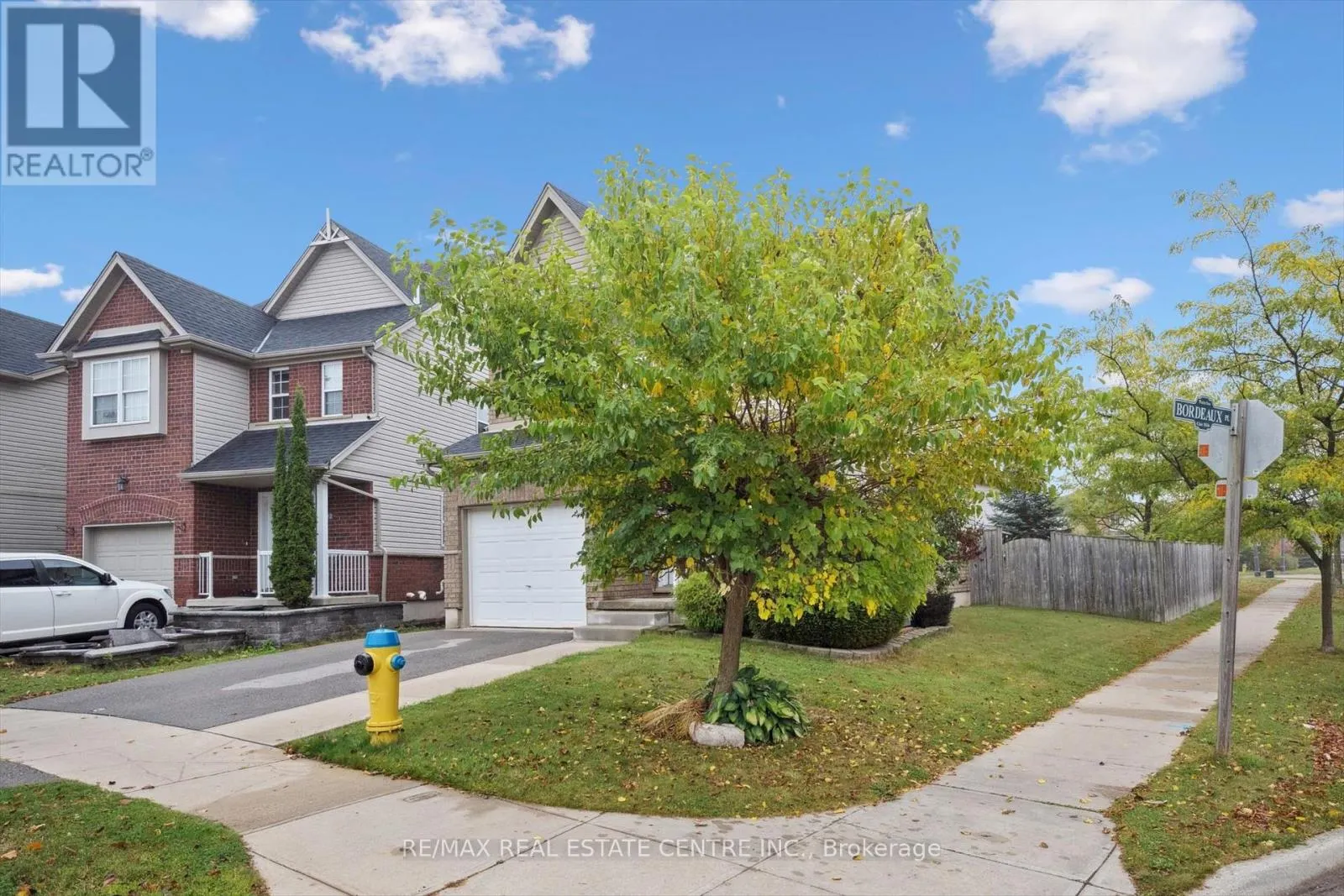 394 SAUVE CRESCENT