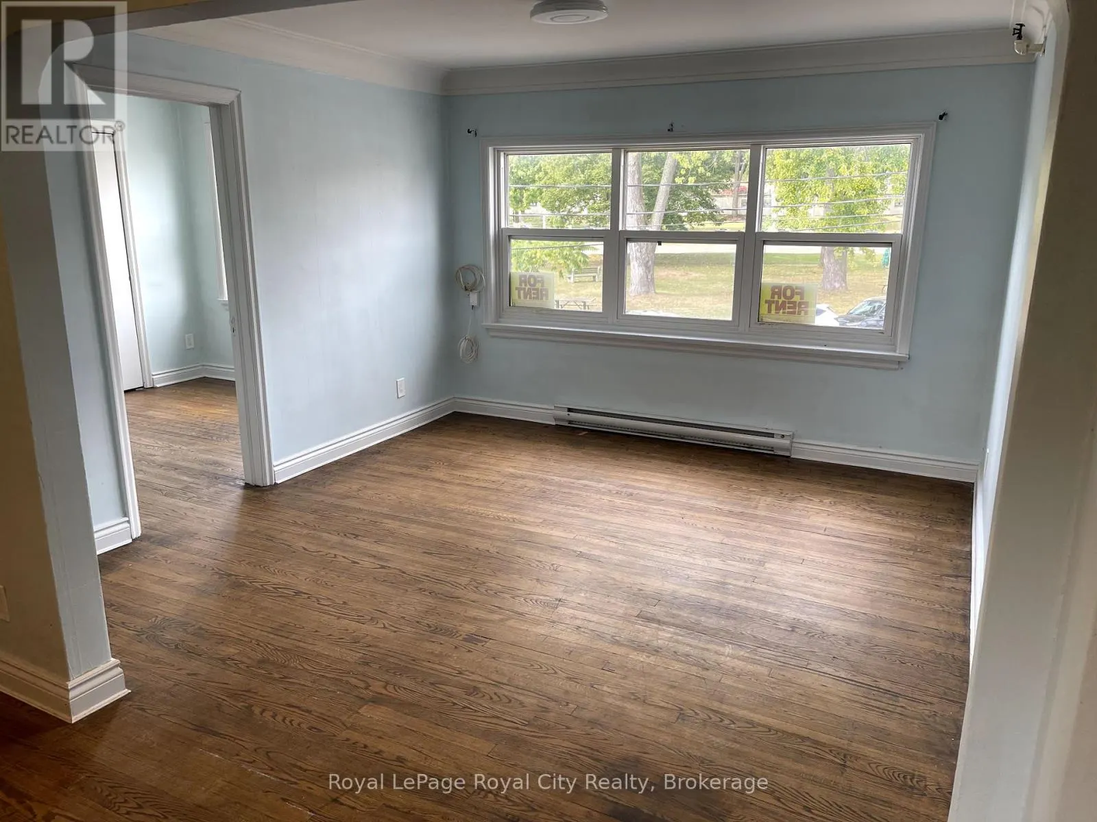 B - 36 ESSEX STREET, #B