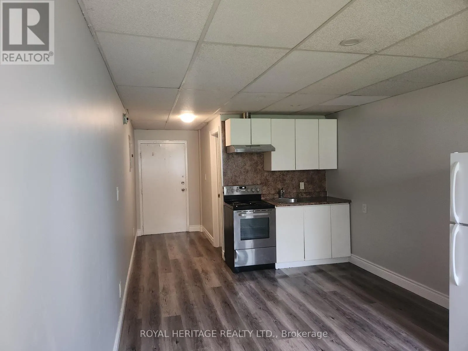 112 - 8800 WILLOUGHBY DRIVE