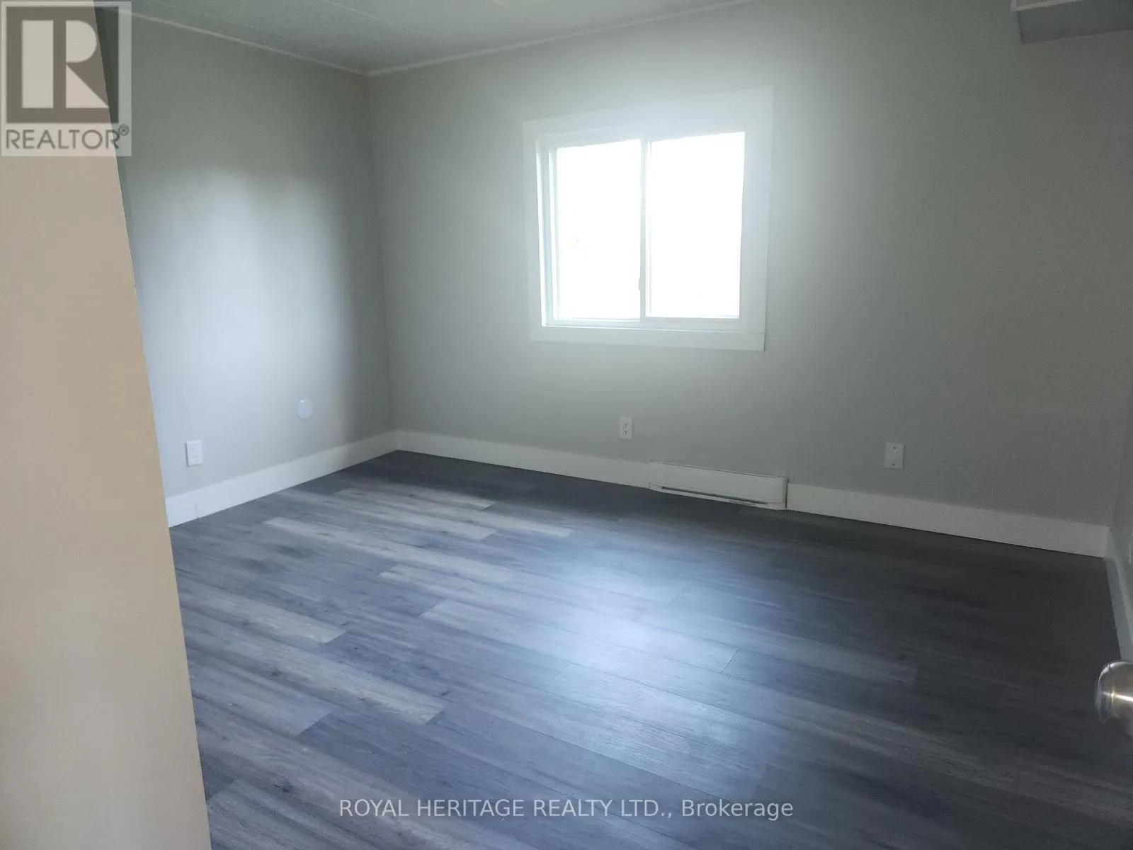202 - 8800 WILLOUGHBY DRIVE