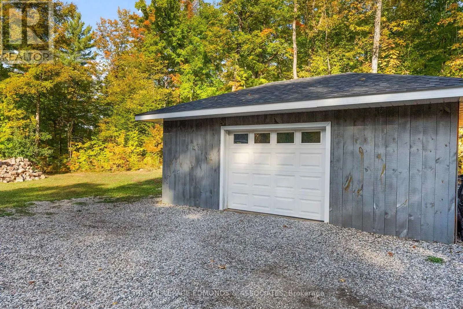 166 DEERFIELD DRIVE