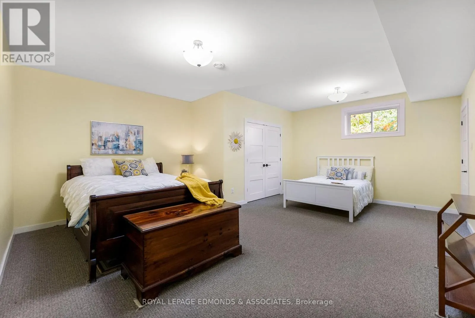 166 DEERFIELD DRIVE