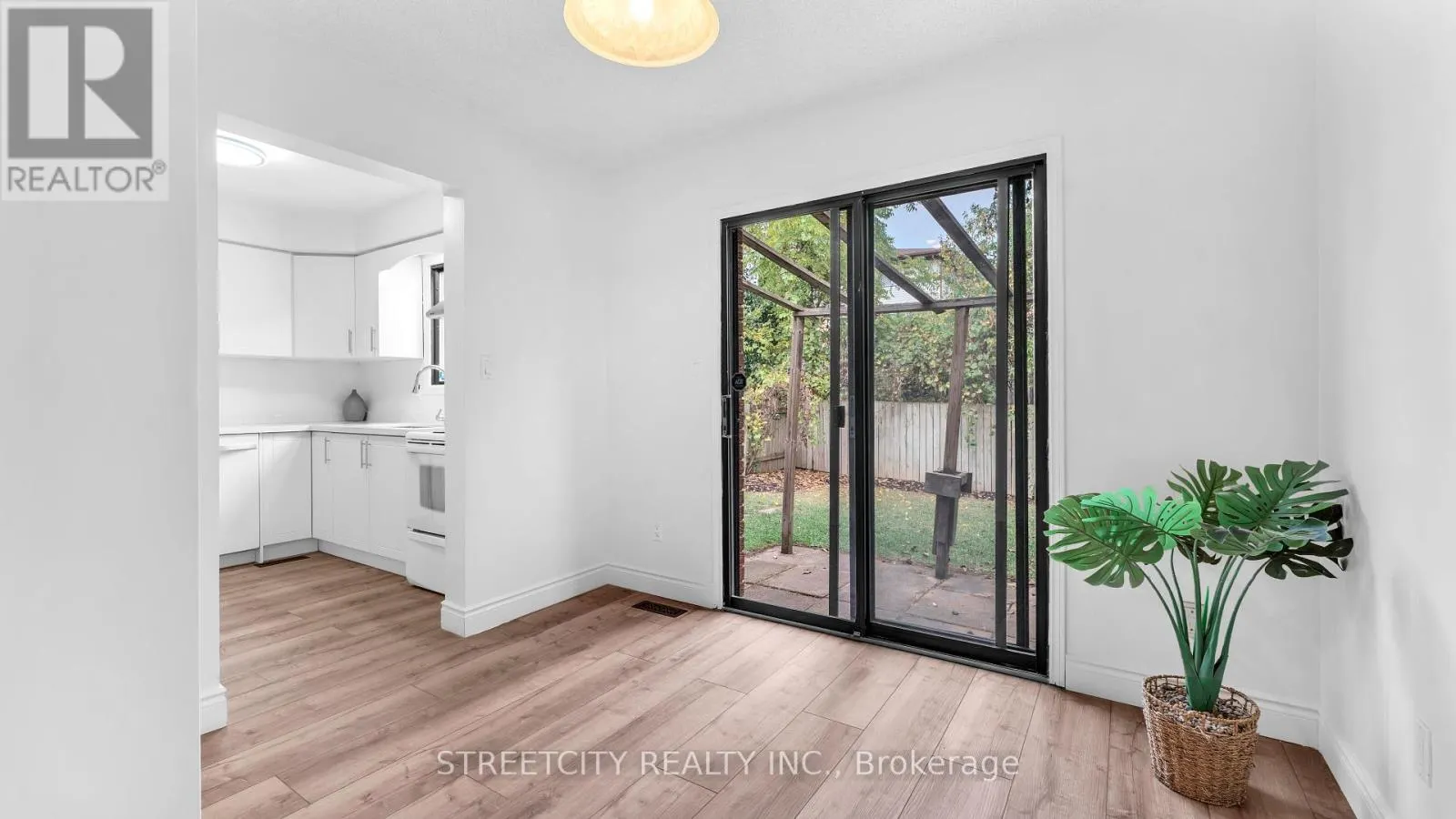 151 WALMER GARDENS