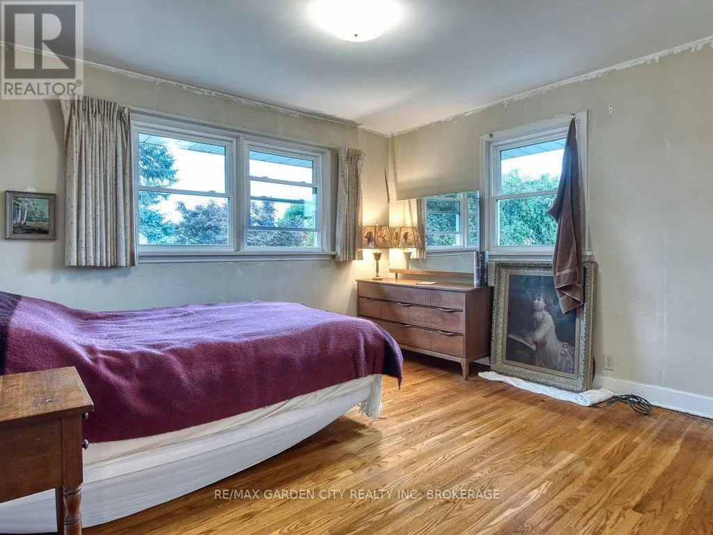 2265 SEVENTH STREET LOUTH STREET