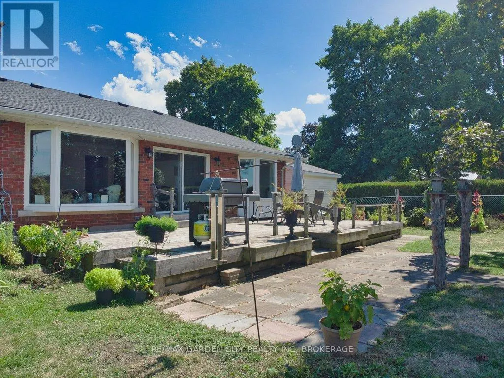 2265 SEVENTH STREET LOUTH STREET