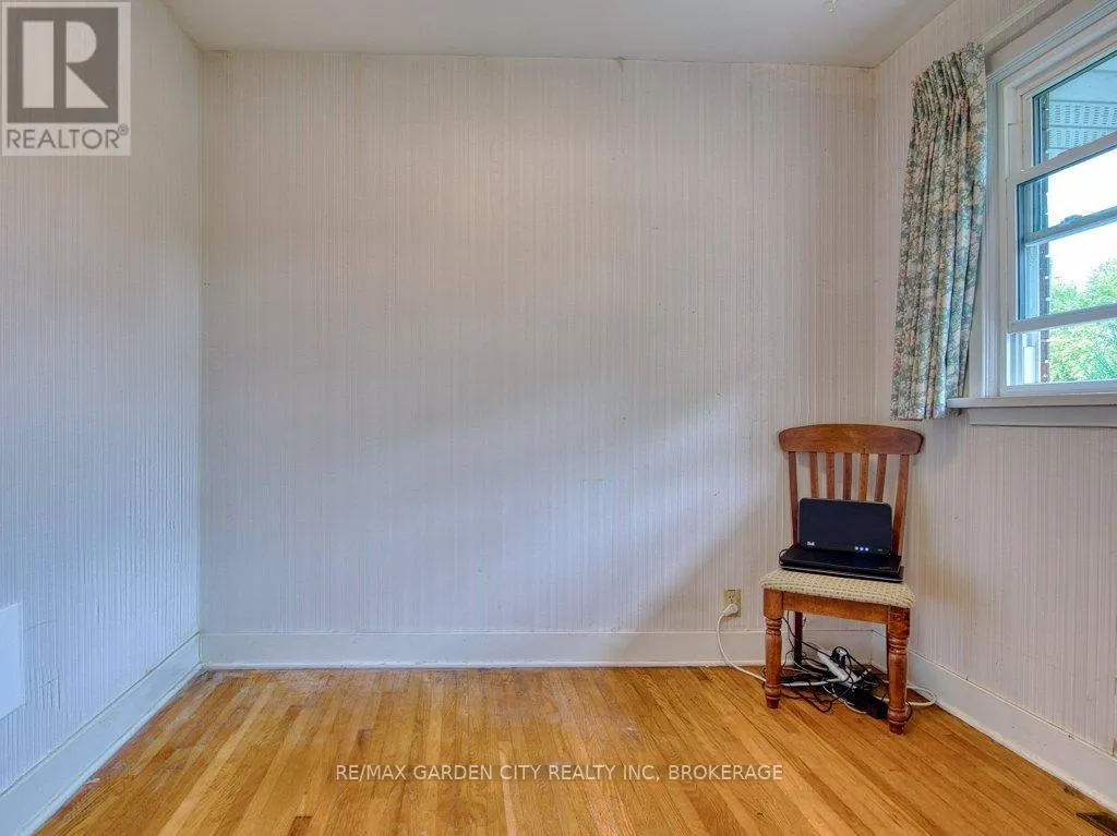 2265 SEVENTH STREET LOUTH STREET
