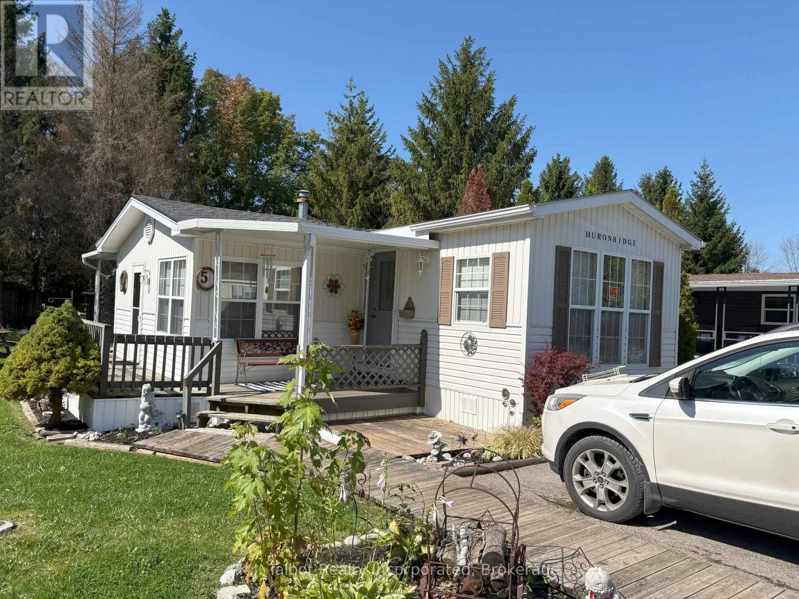 77719 BLUEWATER HWY - 5 STARBOARD STREET