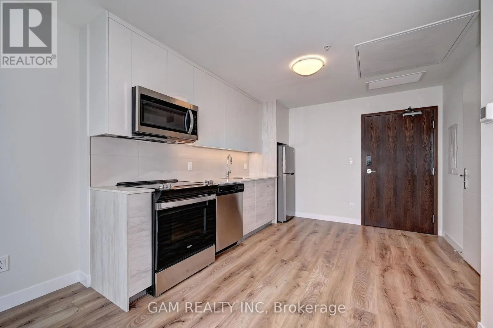 3601 - 60 FREDERICK STREET