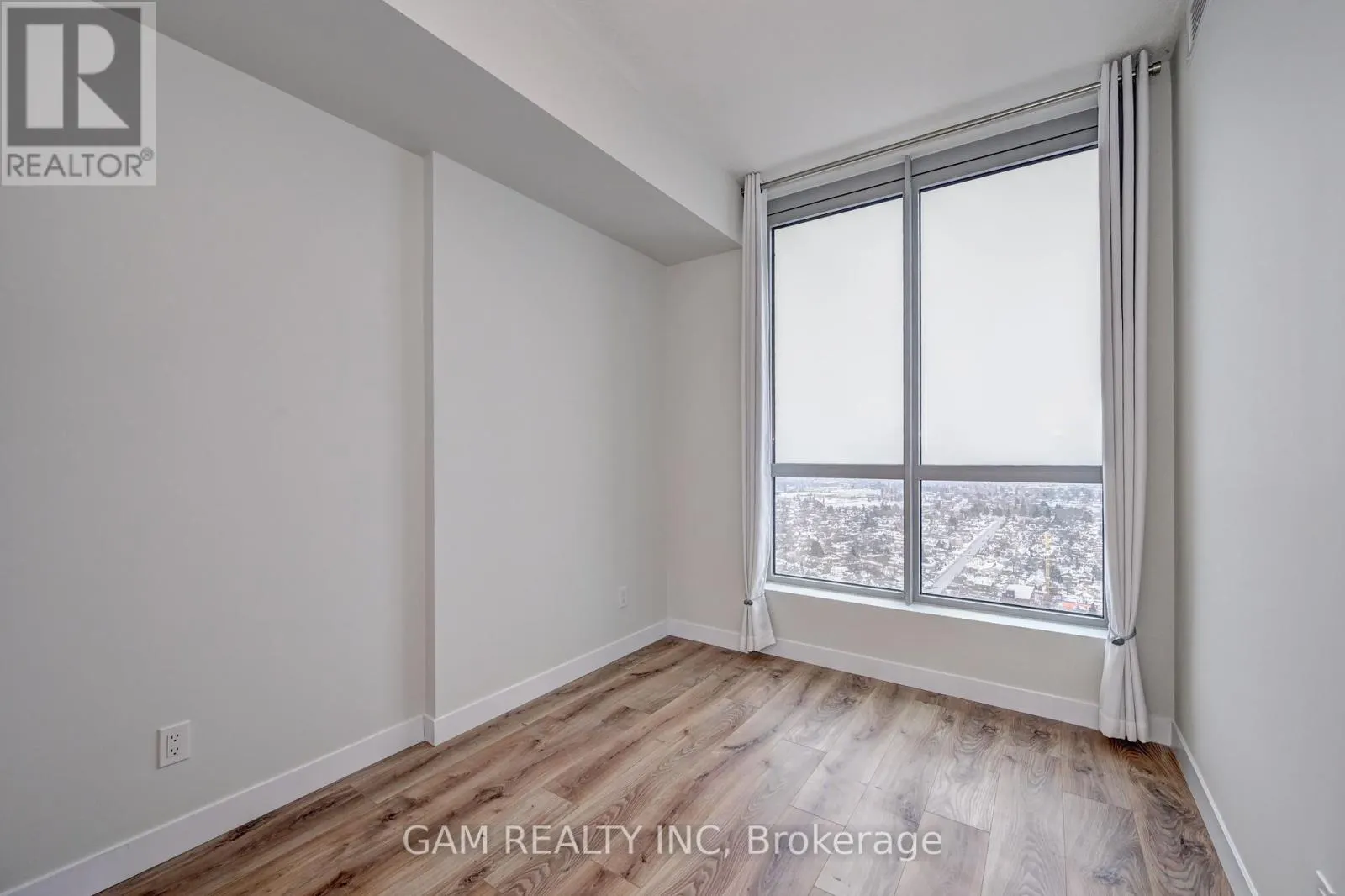 3601 - 60 FREDERICK STREET