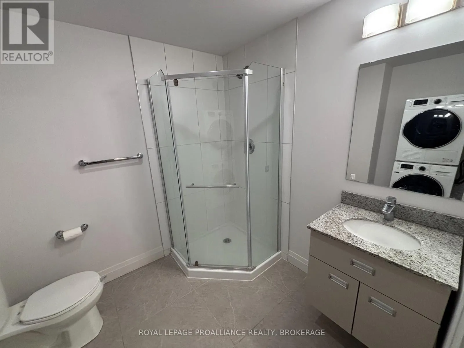 207 - 652 PRINCESS STREET, #207