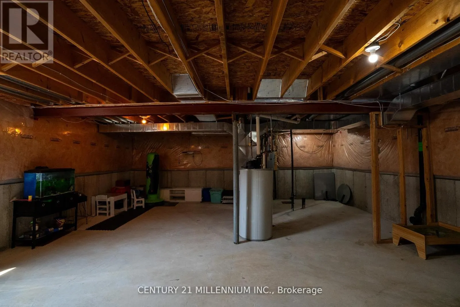 2427 ASIMA DRIVE