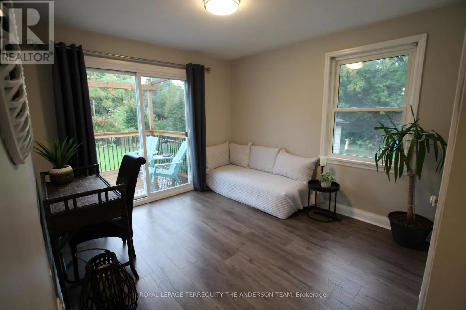 833 RISHOR CRESCENT