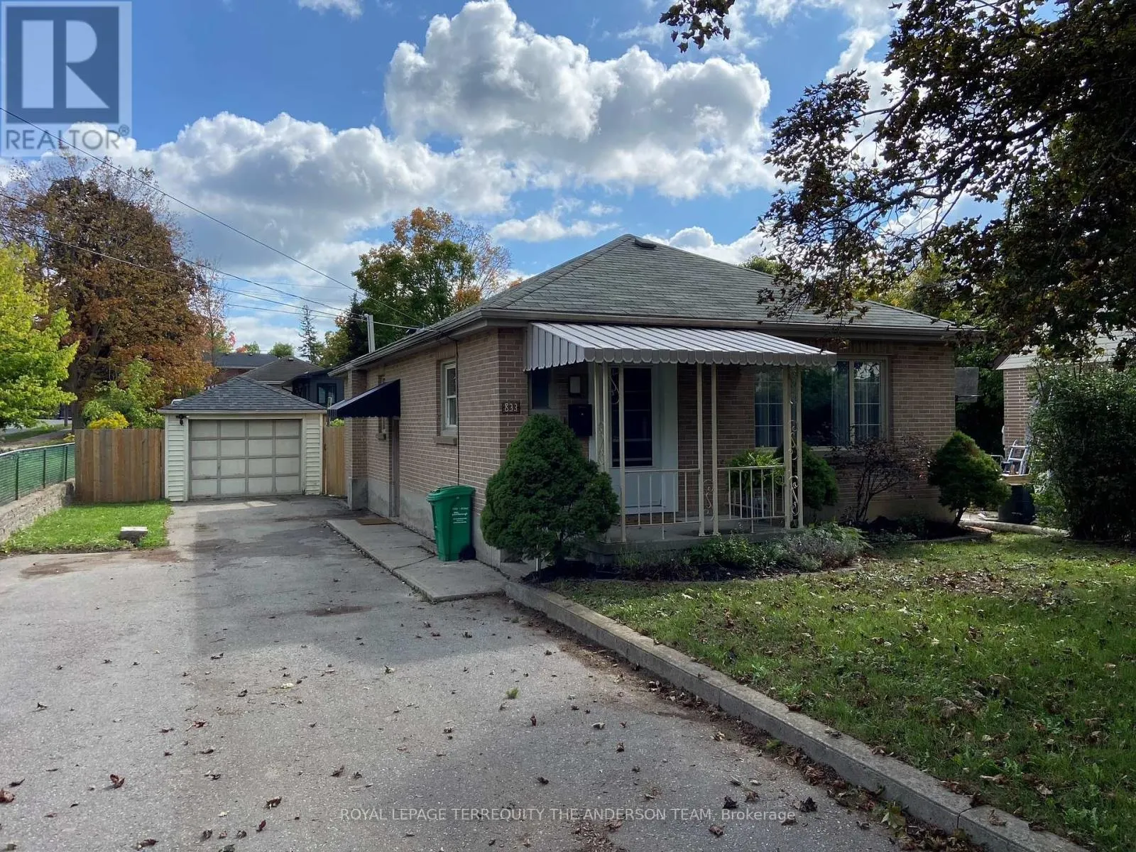 833 RISHOR CRESCENT