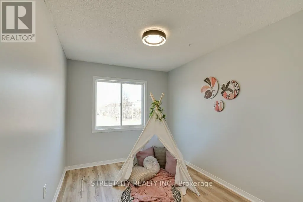 506 BLACKWATER PLACE E