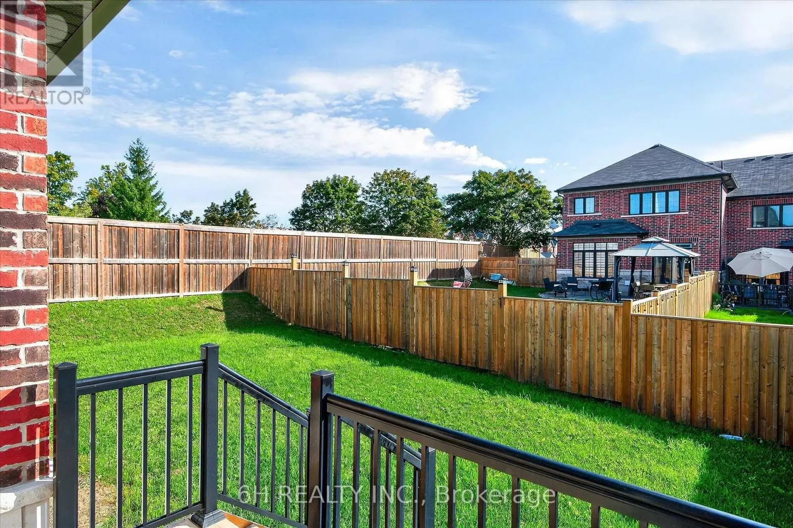 14 FERNRIDGE HEIGHTS