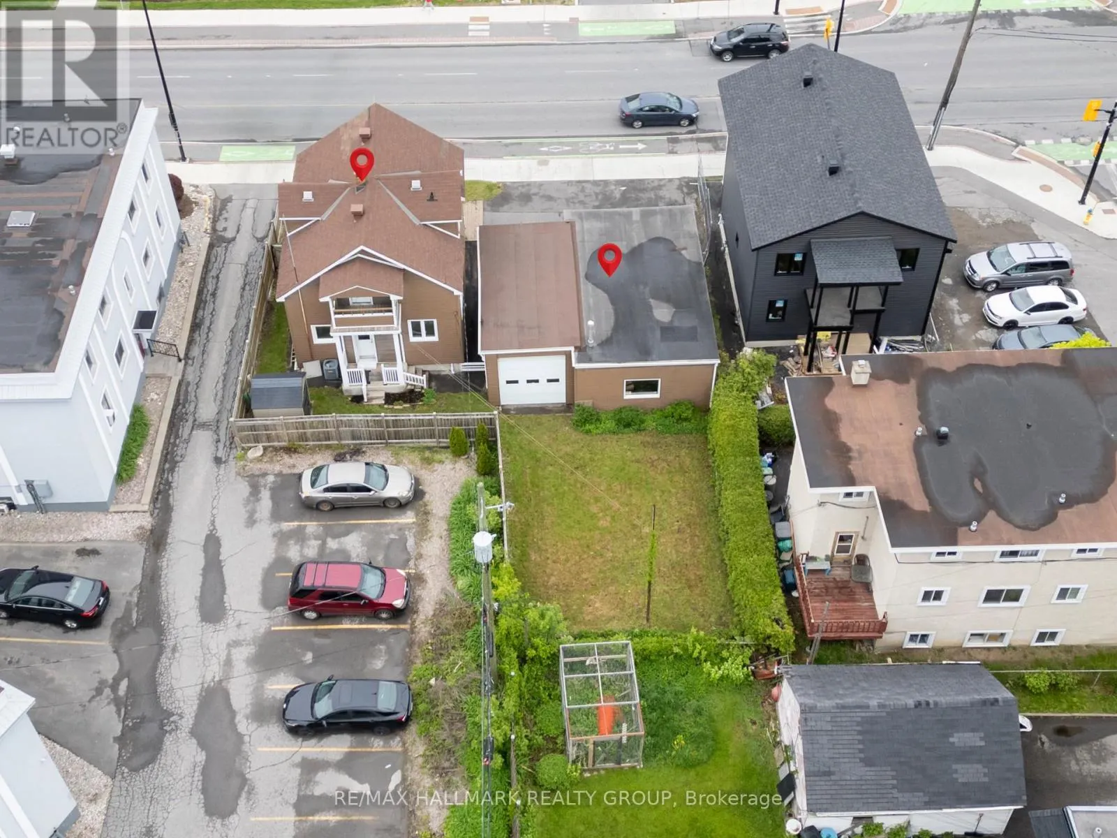 412 MONTREAL ROAD
