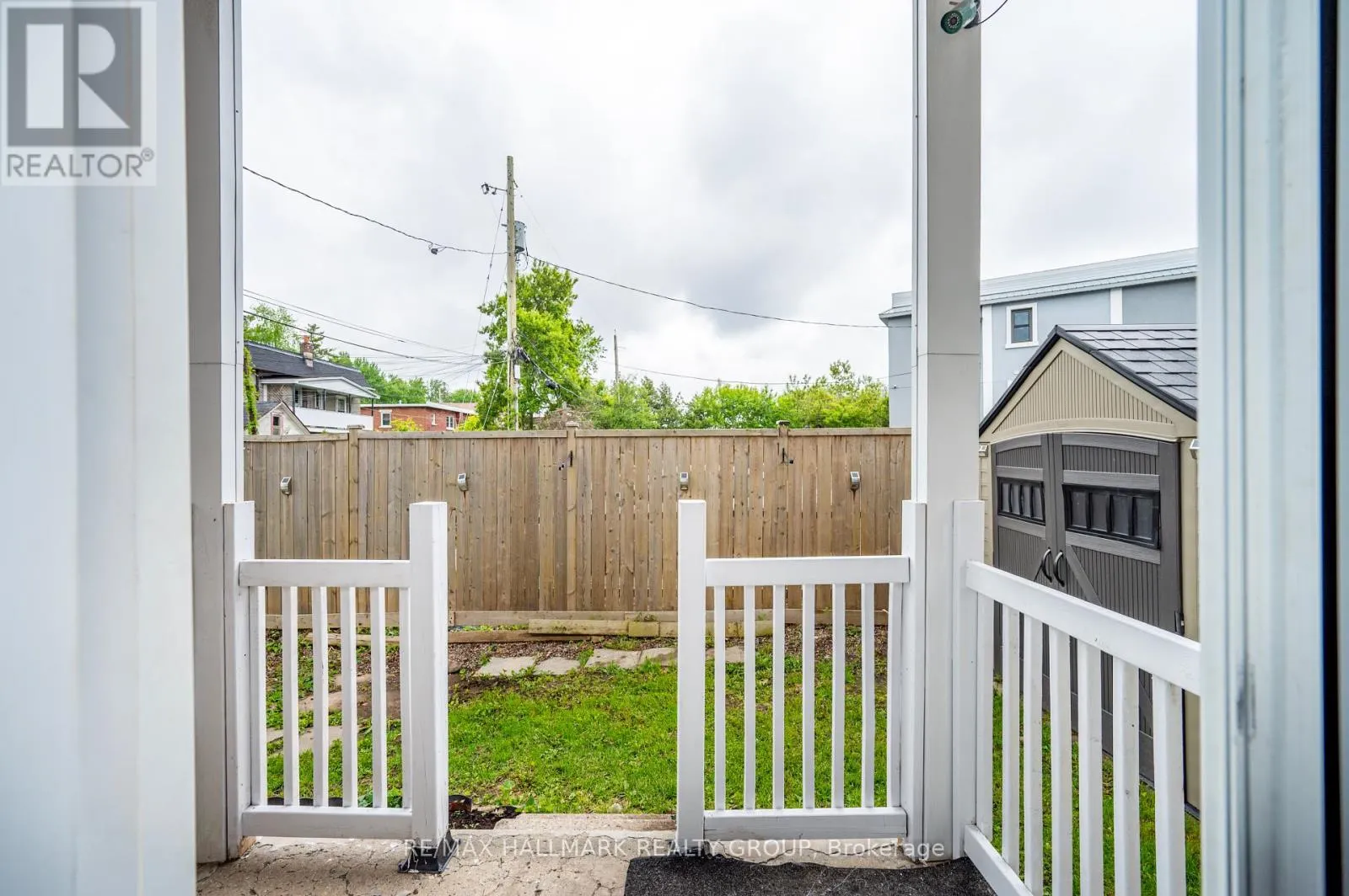 412 MONTREAL ROAD