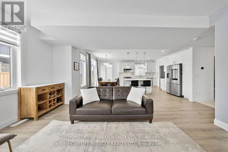 43 PRAIRIE RUN ROAD