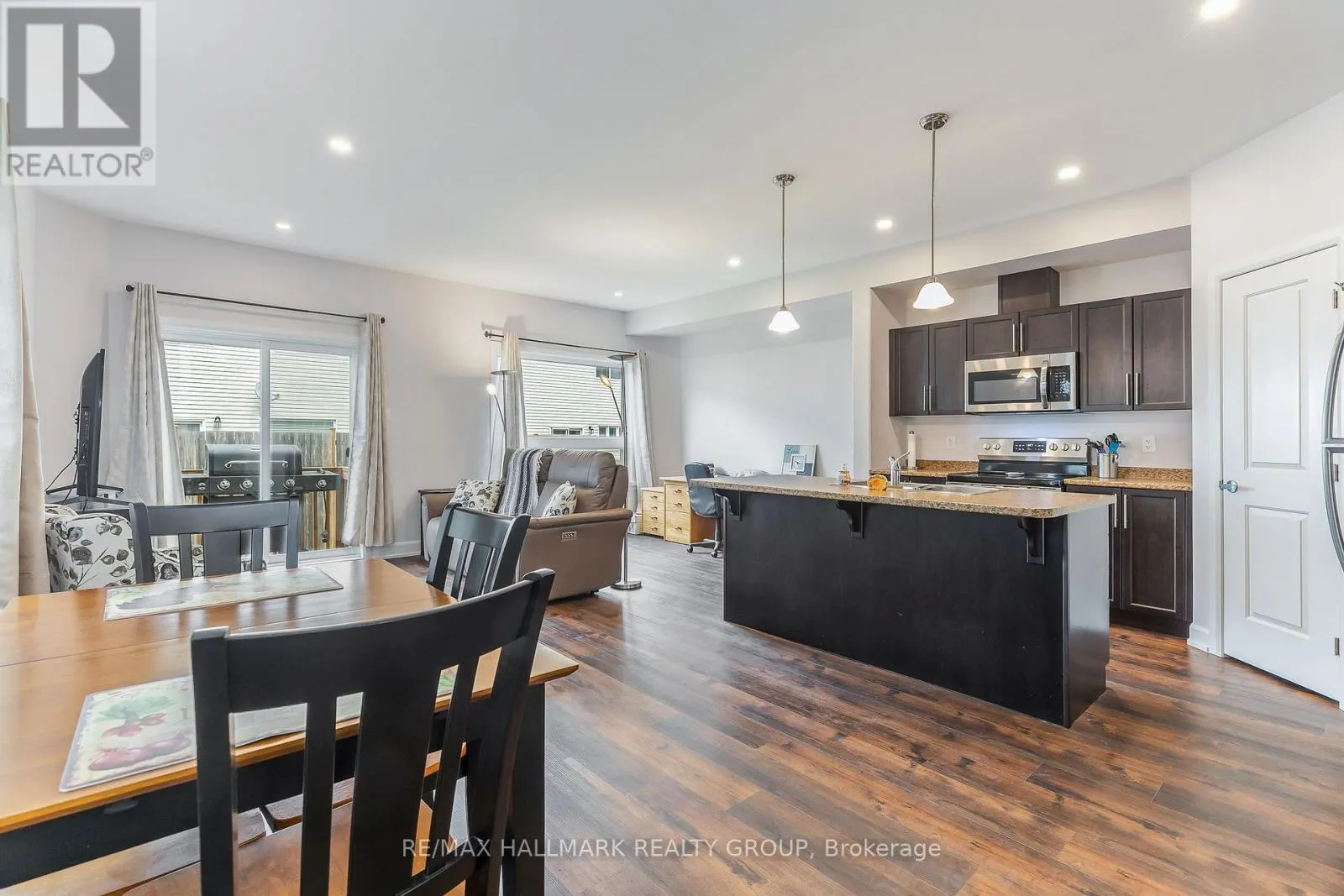 90 VIMY RIDGE CRESCENT